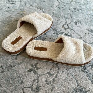 Vince Shearling Slides